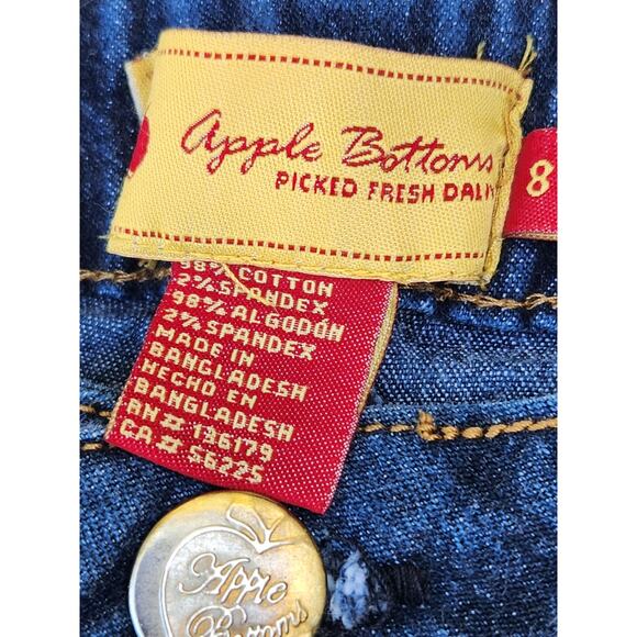 Apple Bottom Jeans Kids Girls Sz 8 Blue Denim Embroidered Pockets Slim Fit *Flaw - Picture 7 of 7